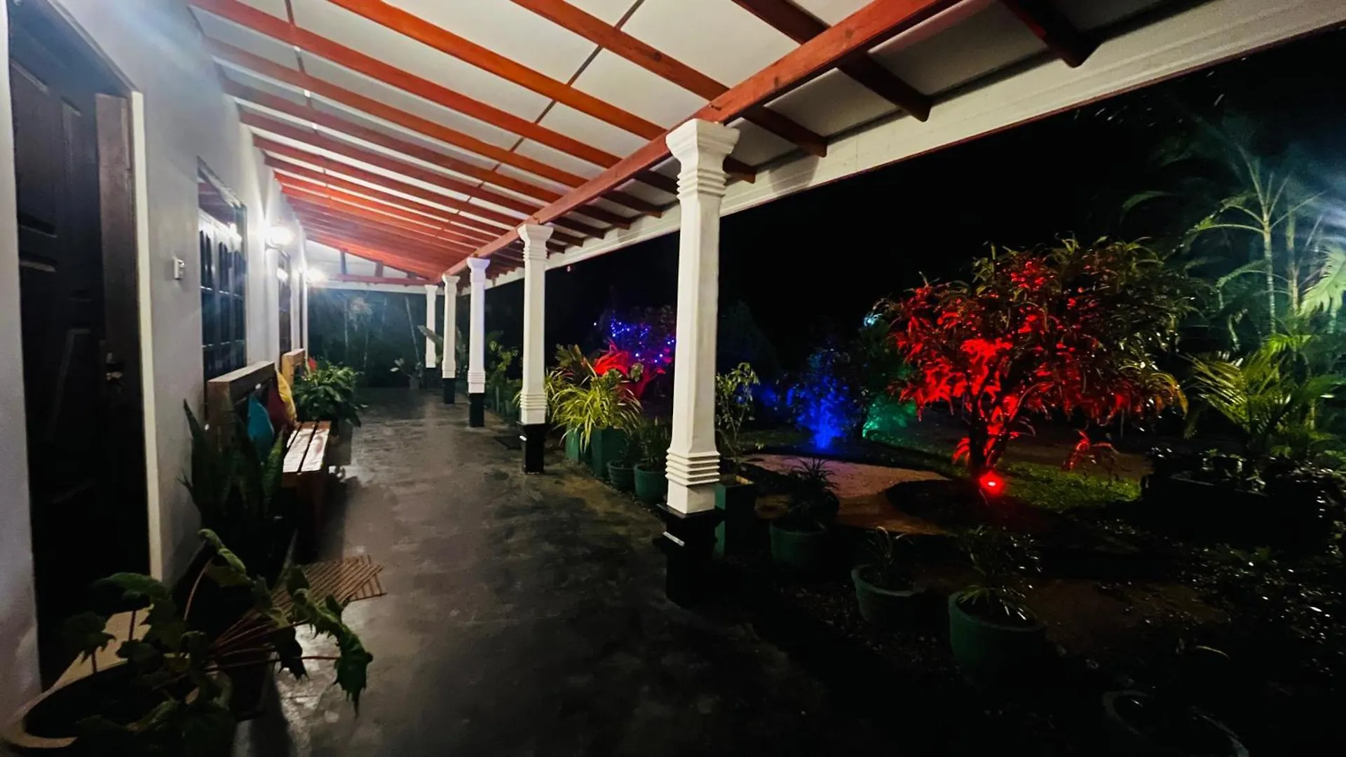 Sigiri Cardamon Villa Sigiriya Homestay